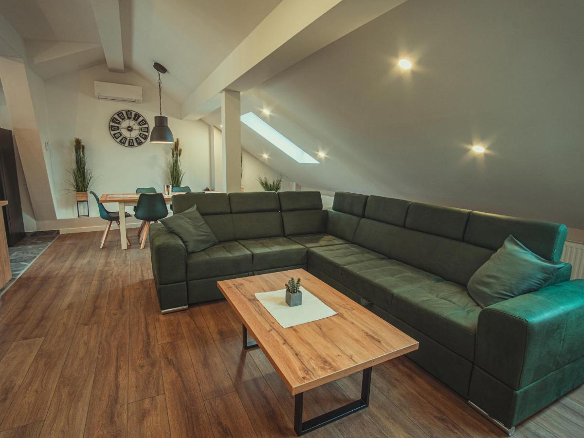 Apartmani Infinity Osijek Ngoại thất bức ảnh