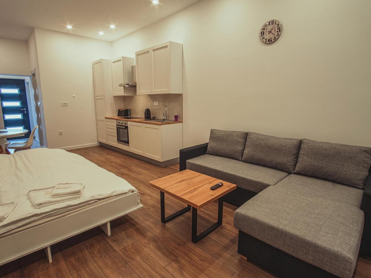 Apartmani Infinity Osijek Ngoại thất bức ảnh