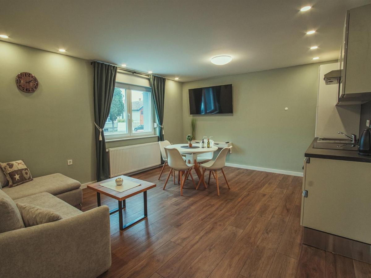 Apartmani Infinity Osijek Ngoại thất bức ảnh