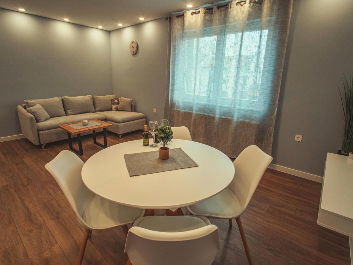 Apartmani Infinity Osijek Ngoại thất bức ảnh