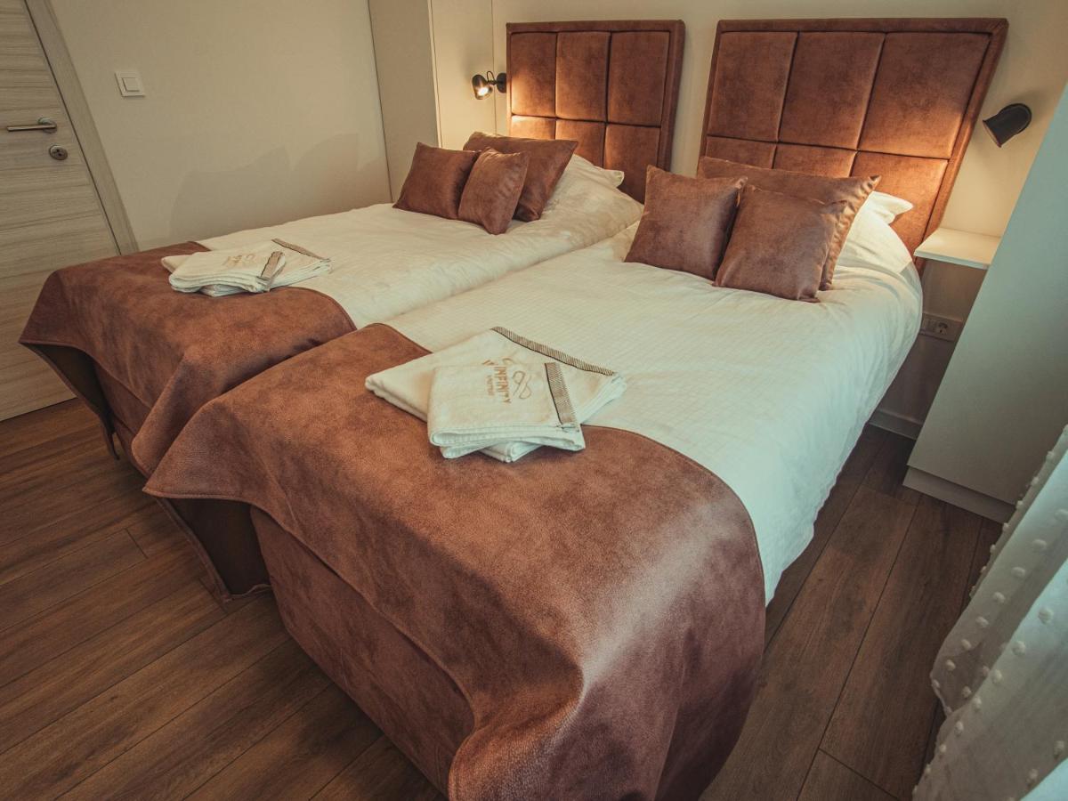 Apartmani Infinity Osijek Ngoại thất bức ảnh