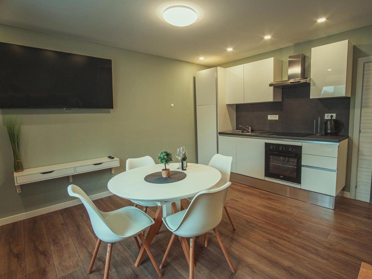 Apartmani Infinity Osijek Ngoại thất bức ảnh