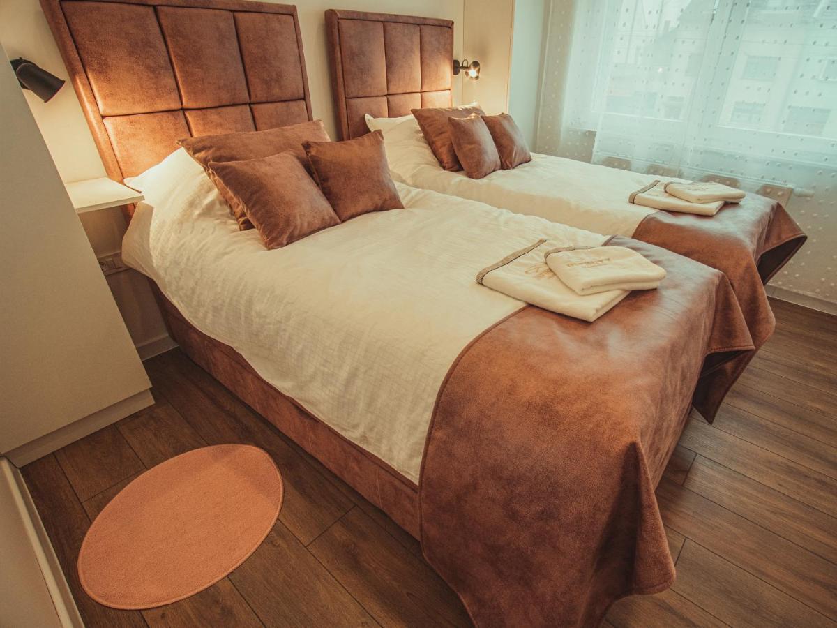 Apartmani Infinity Osijek Ngoại thất bức ảnh